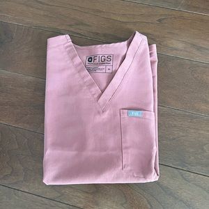 FIGS CATARINA ONE POCKET TOP